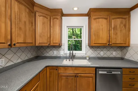 1615 Valley Run Durham NC 27707
