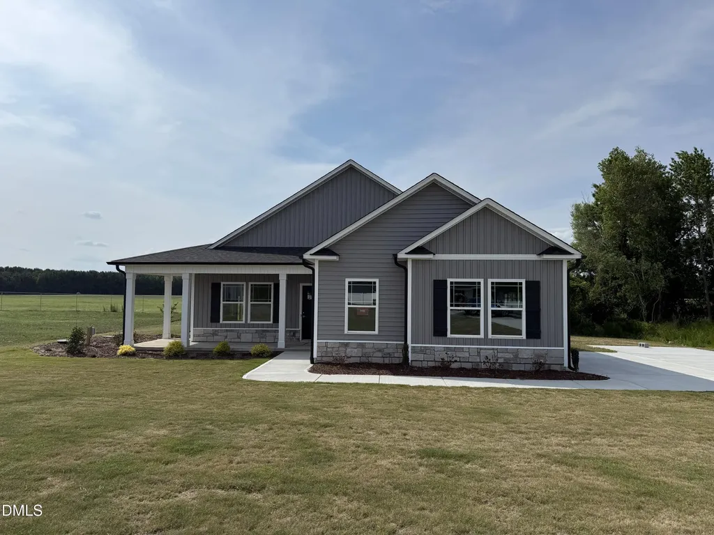 213 Tuscany Circle Princeton NC 27569