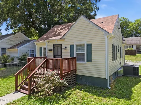 427 N Clark Street Henderson NC 27536
