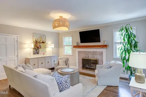 1832 Chedworth Court Chapel Hill NC 27517