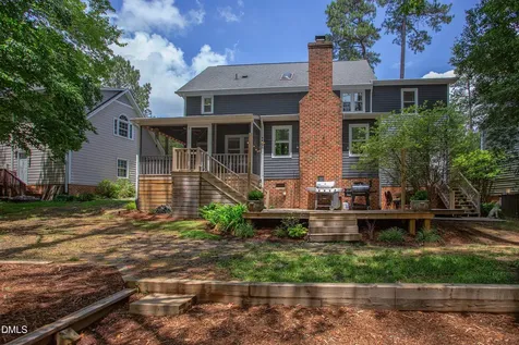 1832 Chedworth Court Chapel Hill NC 27517