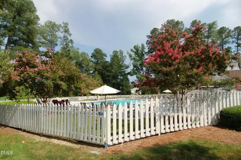 1832 Chedworth Court Chapel Hill NC 27517