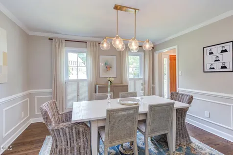 1832 Chedworth Court Chapel Hill NC 27517
