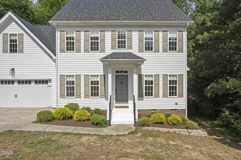 729 Little Leaf Court Holly Springs NC 27540