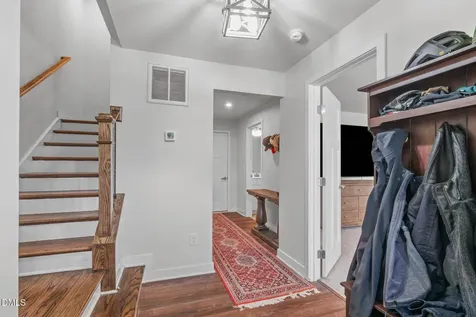1092 Ambergate Station Apex NC 27502