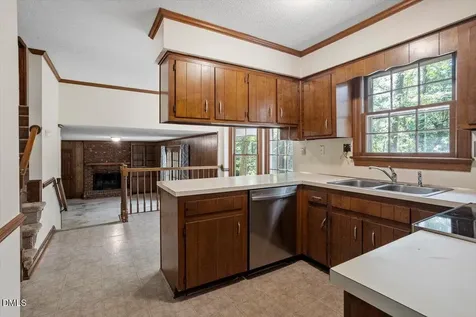1313 Bloomingdale Drive Cary NC 27511