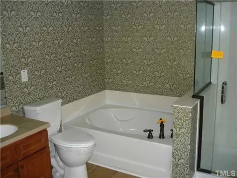 204 Darbytown Place Cary NC 27513