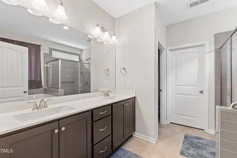 77 Carbone Lane Clayton NC 27527