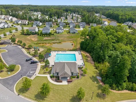 77 Carbone Lane Clayton NC 27527