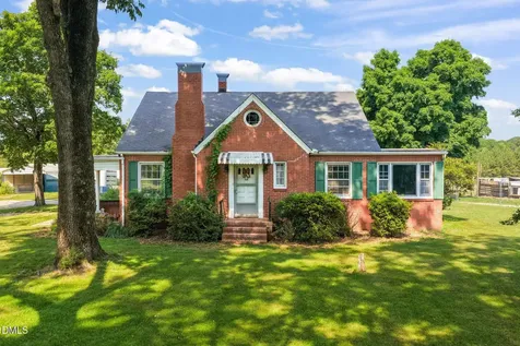 5225 Satterwhite Point Road Henderson NC 27537