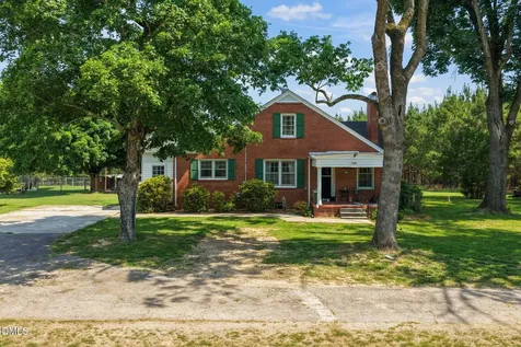 5225 Satterwhite Point Road Henderson NC 27537