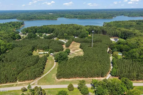 5225 Satterwhite Point Road Henderson NC 27537