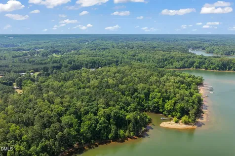 5225 Satterwhite Point Road Henderson NC 27537