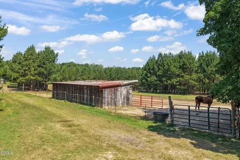 5225 Satterwhite Point Road Henderson NC 27537