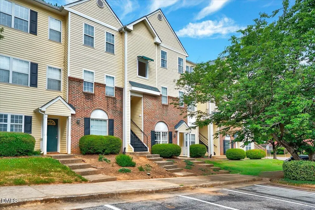 2200 Mountain Mist Court Raleigh NC 27603