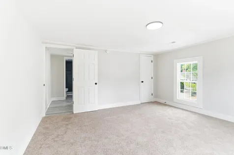 112 Jefferson Street Burlington NC 27217