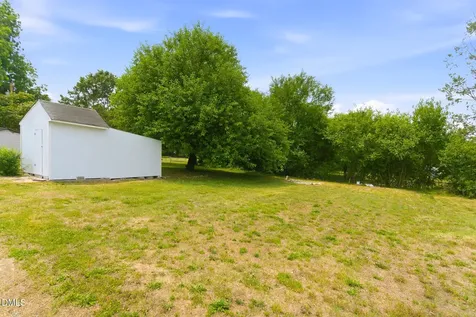 112 Jefferson Street Burlington NC 27217