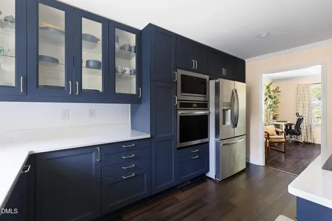 523 Central Avenue Hillsborough NC 27278