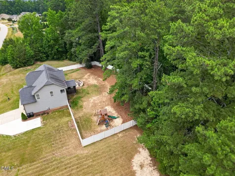 250 Carsons Creek Trail Wendell NC 27591
