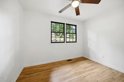 608 Dennis Avenue Raleigh NC 27604