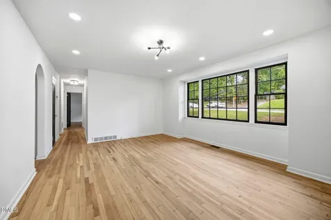 608 Dennis Avenue Raleigh NC 27604