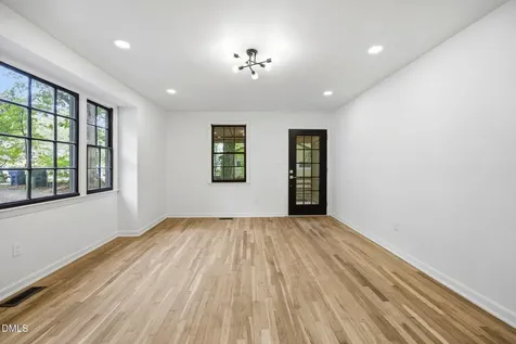 608 Dennis Avenue Raleigh NC 27604