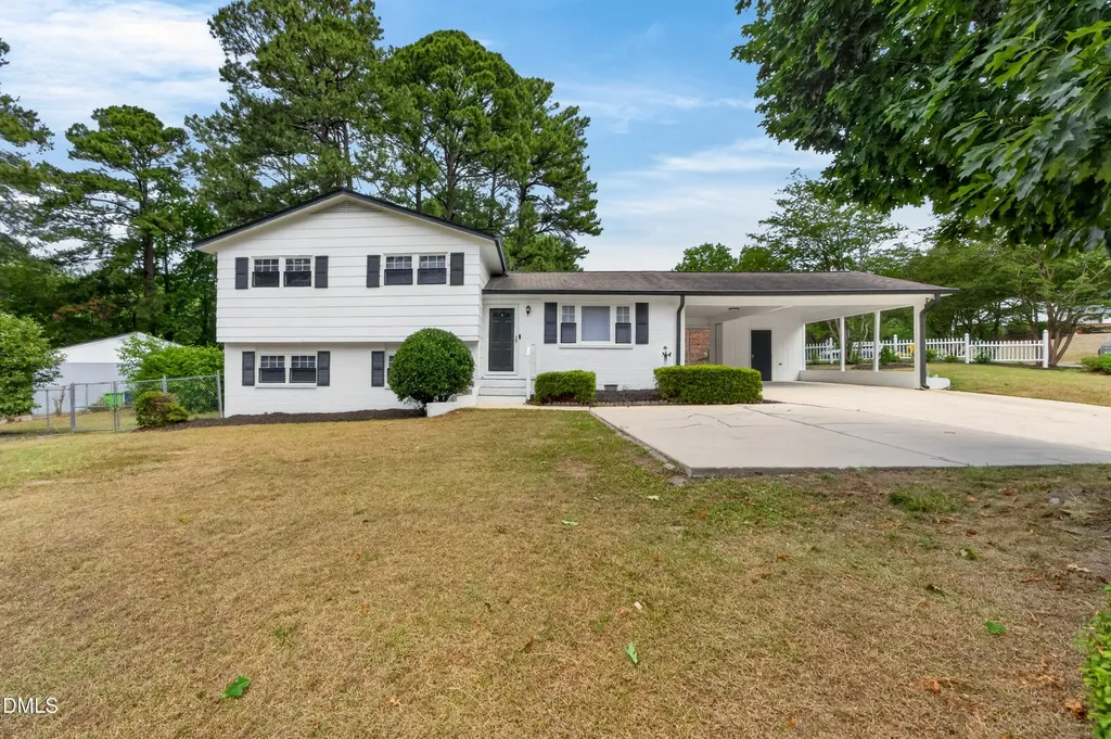 2106 Southgate Drive Raleigh NC 27610