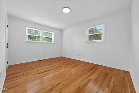 2106 Southgate Drive Raleigh NC 27610