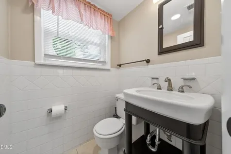 2106 Southgate Drive Raleigh NC 27610