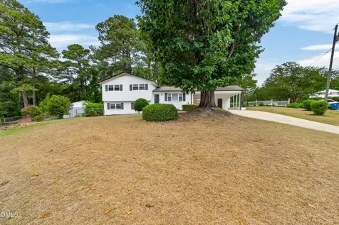 2106 Southgate Drive Raleigh NC 27610