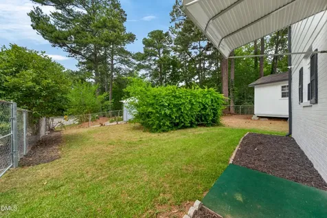 2106 Southgate Drive Raleigh NC 27610
