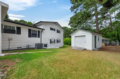 2106 Southgate Drive Raleigh NC 27610