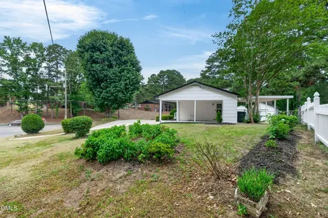 2106 Southgate Drive Raleigh NC 27610