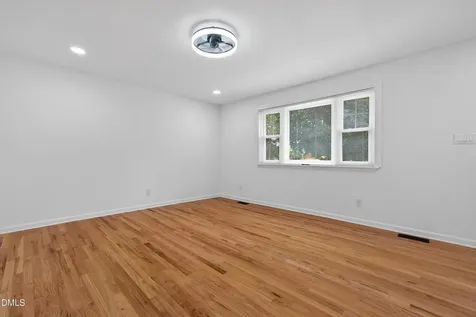 2106 Southgate Drive Raleigh NC 27610