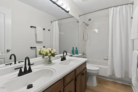 109 Chessington Court Cary NC 27513