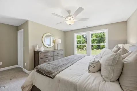 404 Barrington Row Avenue Zebulon NC 27597