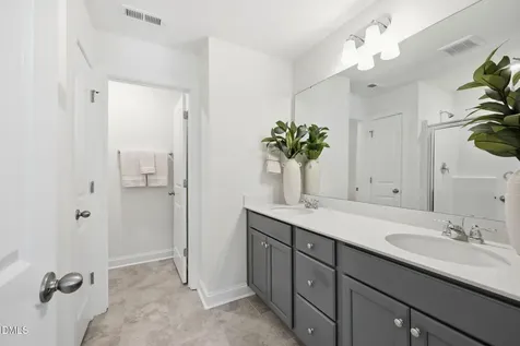 404 Barrington Row Avenue Zebulon NC 27597