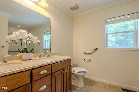 1806 Medfield Road Raleigh NC 27607