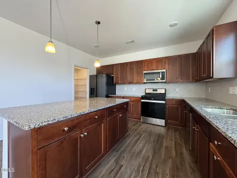 913 Briar Gate Drive Holly Springs NC 27540