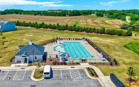 913 Briar Gate Drive Holly Springs NC 27540