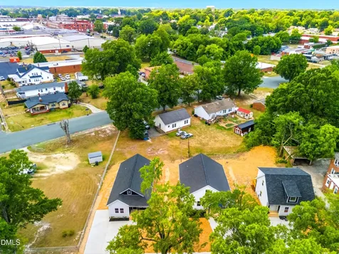 114 N Ireland Street Burlington NC 27217