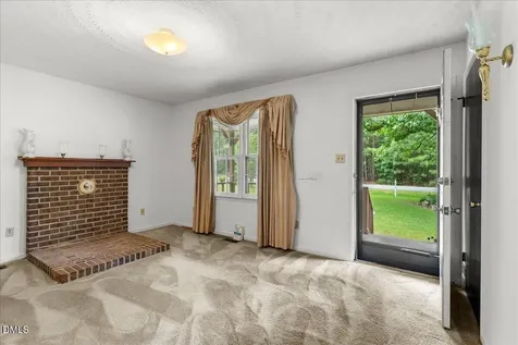 311 Farley Circle Roanoke Rapids NC 27870