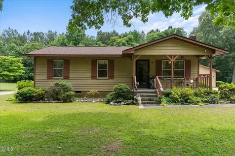 311 Farley Circle Roanoke Rapids NC 27870