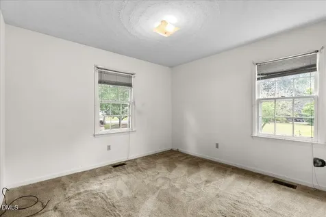 311 Farley Circle Roanoke Rapids NC 27870