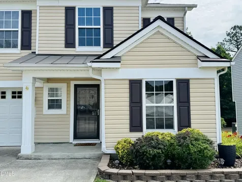 208 Knightwood Drive Durham NC 27703