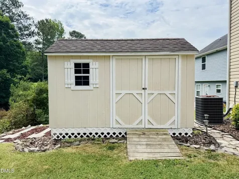 208 Knightwood Drive Durham NC 27703