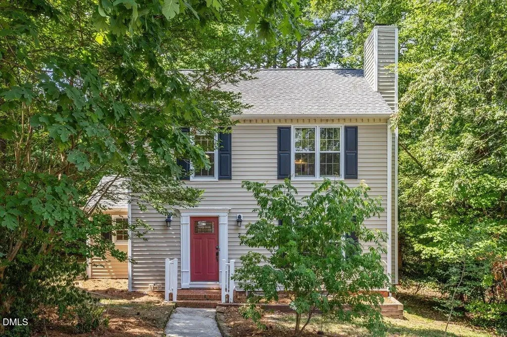 708 Cross Timbers Drive Durham NC 27713
