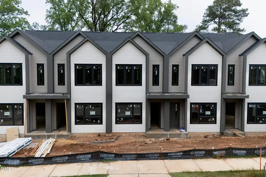 2390 Grant Avenue Raleigh NC 27608
