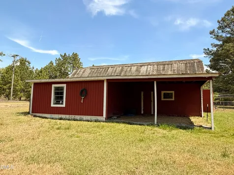 2630 Ponderosa Road Cameron NC 28326