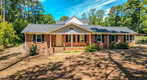 933 Greenwood Circle Cary NC 27511